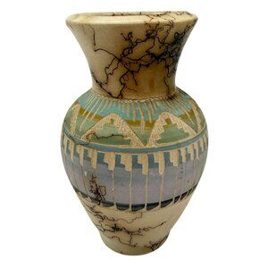 Vtg Navajo Handmade Horsehair Pottery Vase Signed Vail Etched Mountains 5 In